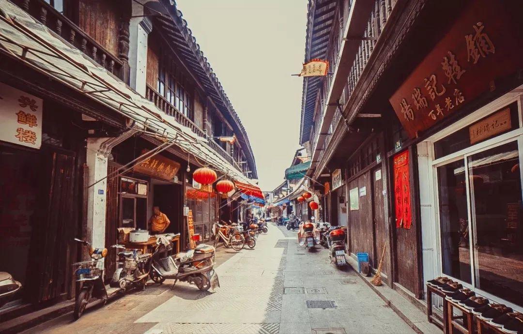 上海免费的旅游攻略,上海最实惠的免费旅游攻略