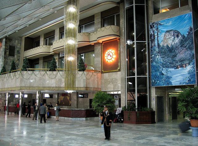 朝鲜旅游酒店体验,朝鲜最豪华的酒店是什么样子