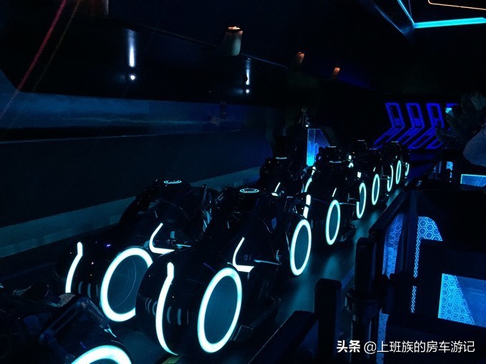 上海迪士尼超详细吃住行玩攻略,上海迪士尼私家车停车攻略