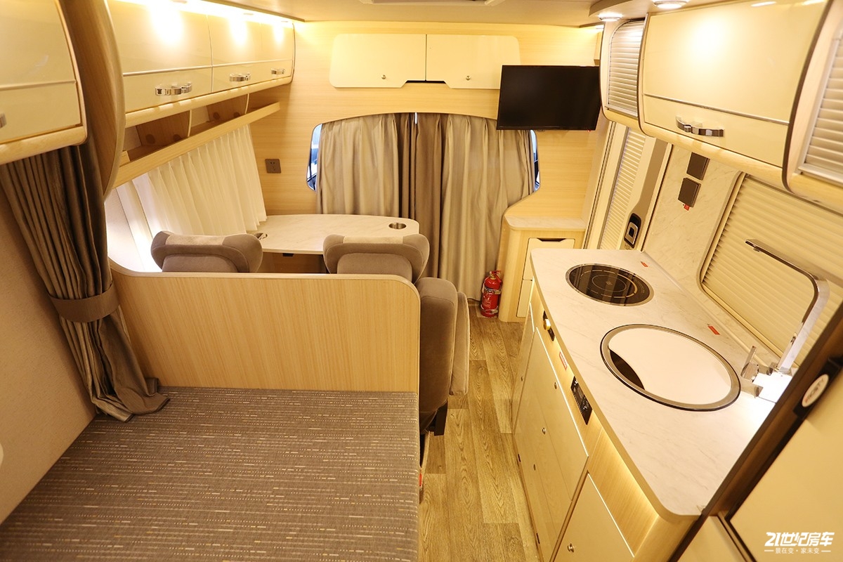 福特新全顺b型v362房车缺点,福特新世代全顺proc型房车实测