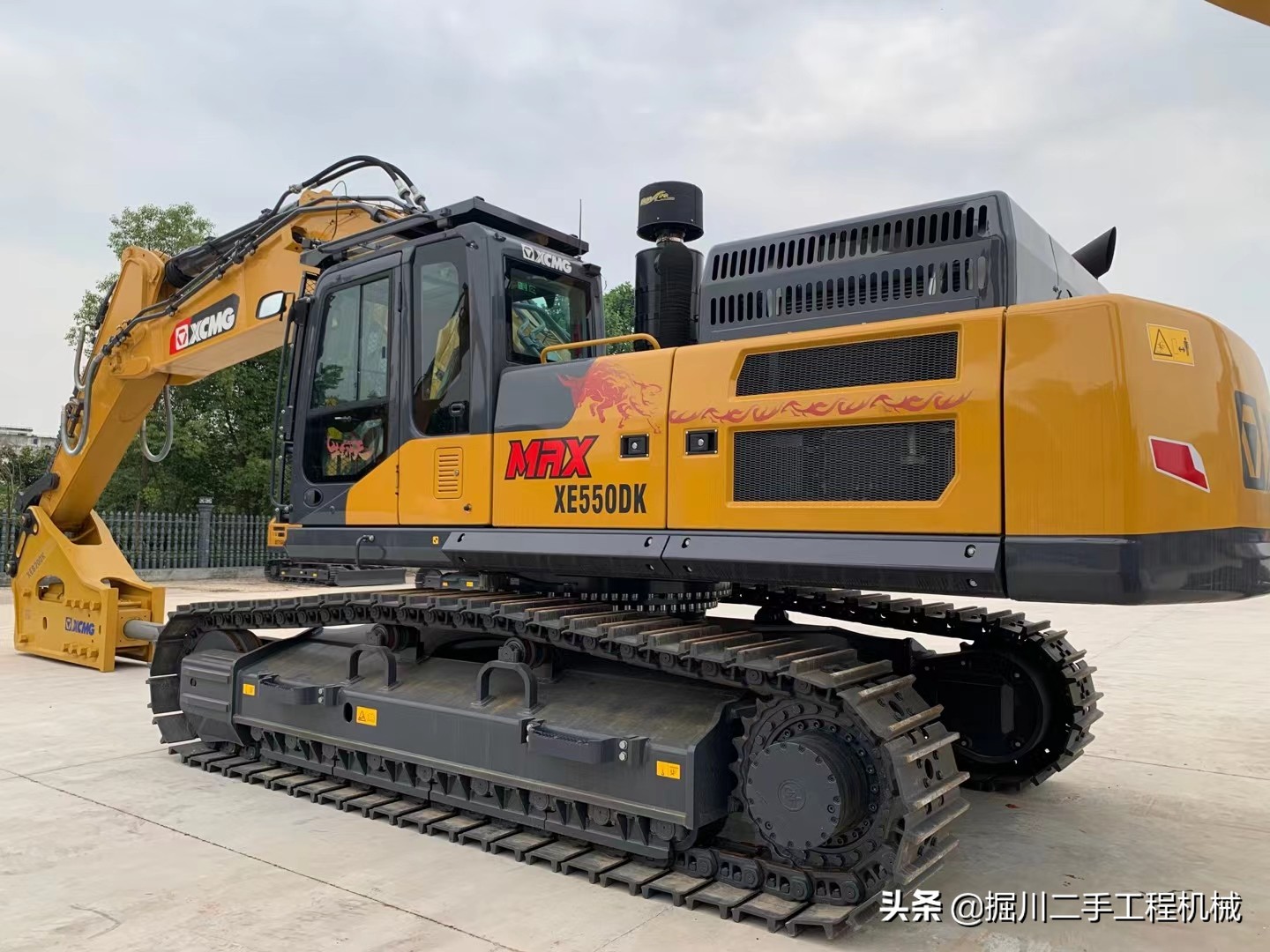 现在买挖掘机多久能回本,现在买小型挖掘机一年能赚多少钱