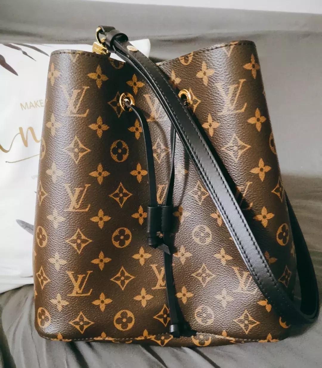 lv现在值得买吗,买lv的真实感受