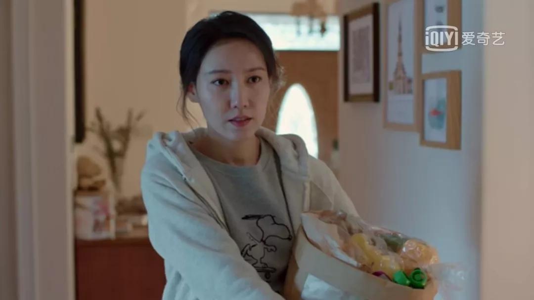 为什么电视剧买菜就要买芹菜,为什么国外买菜都要包纸袋