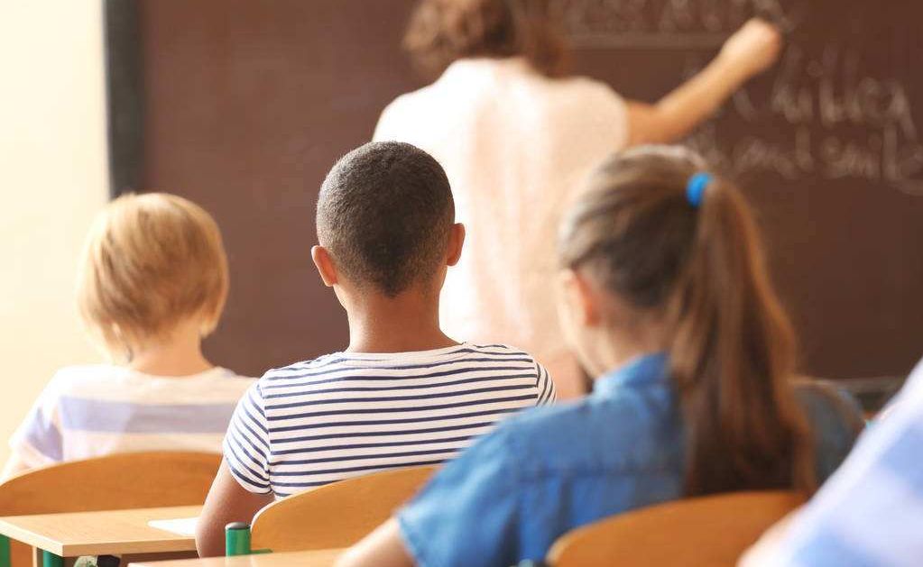 沙盘游戏适合什么人群玩,沙盘游戏对孩子的作用