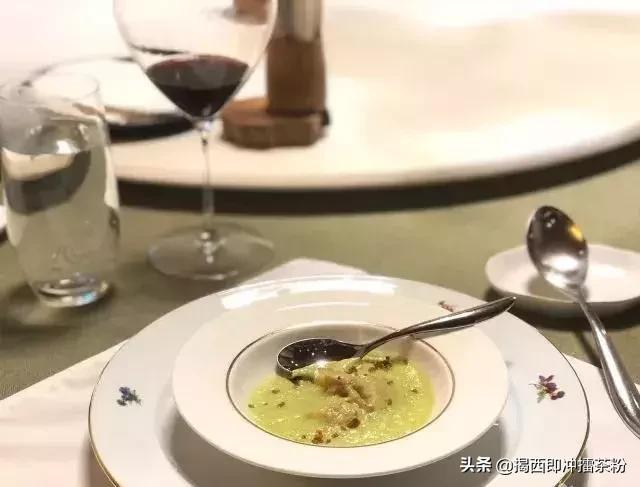 刘嘉玲在苏州吃年夜饭,刘嘉玲曾华倩年夜饭