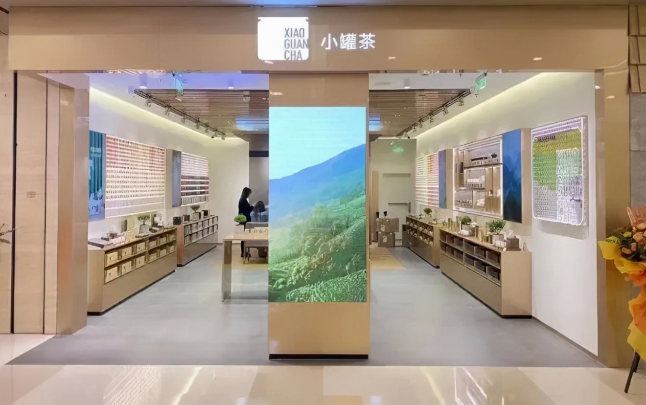 “背背佳之父”杜国楹，如何收割“智商税”？