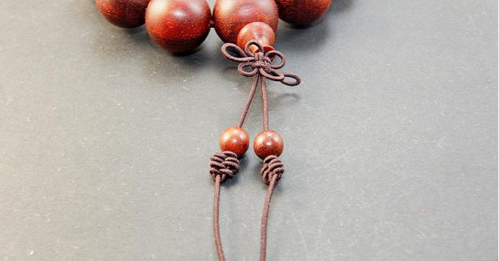 弹力绳穿珠子收尾打结方法,手串绳隔珠结的打结方法