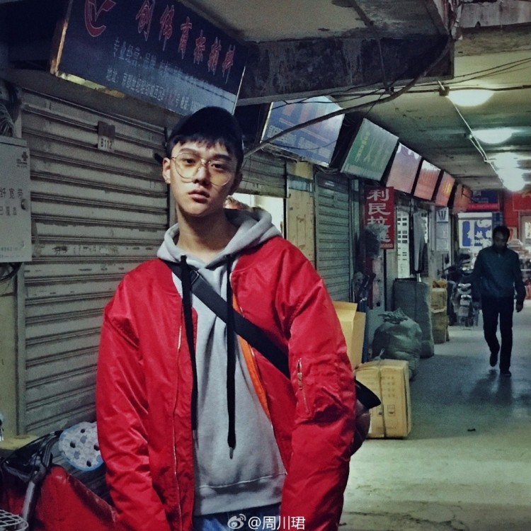 易烊千玺偶练,易烊千玺小成员