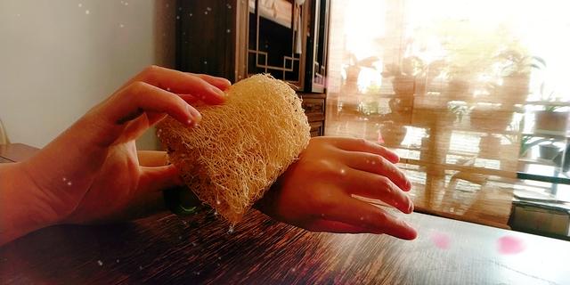 湿疹瘙痒用什么中草药清洗,怎么洗澡能缓解皮肤瘙痒