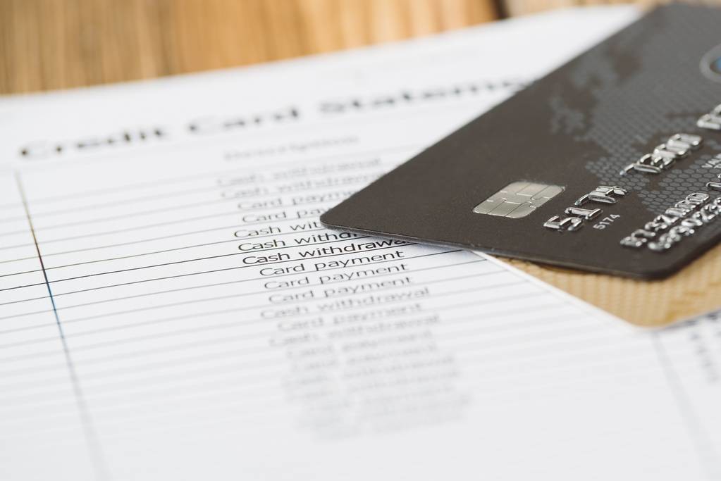 征信纯白怎么贷100万,征信白户办不下信用卡怎么办