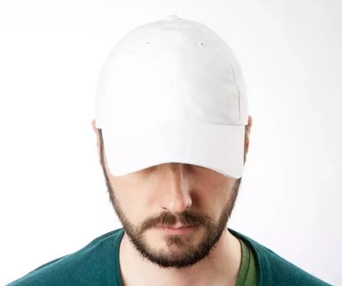 奶茶店天天戴帽子会导致脱发吗,长期戴帽子导致脱发算不算工伤