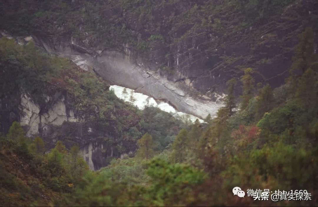 雅鲁藏布江大峡谷秘密,雅鲁藏布江大峡谷大瀑布