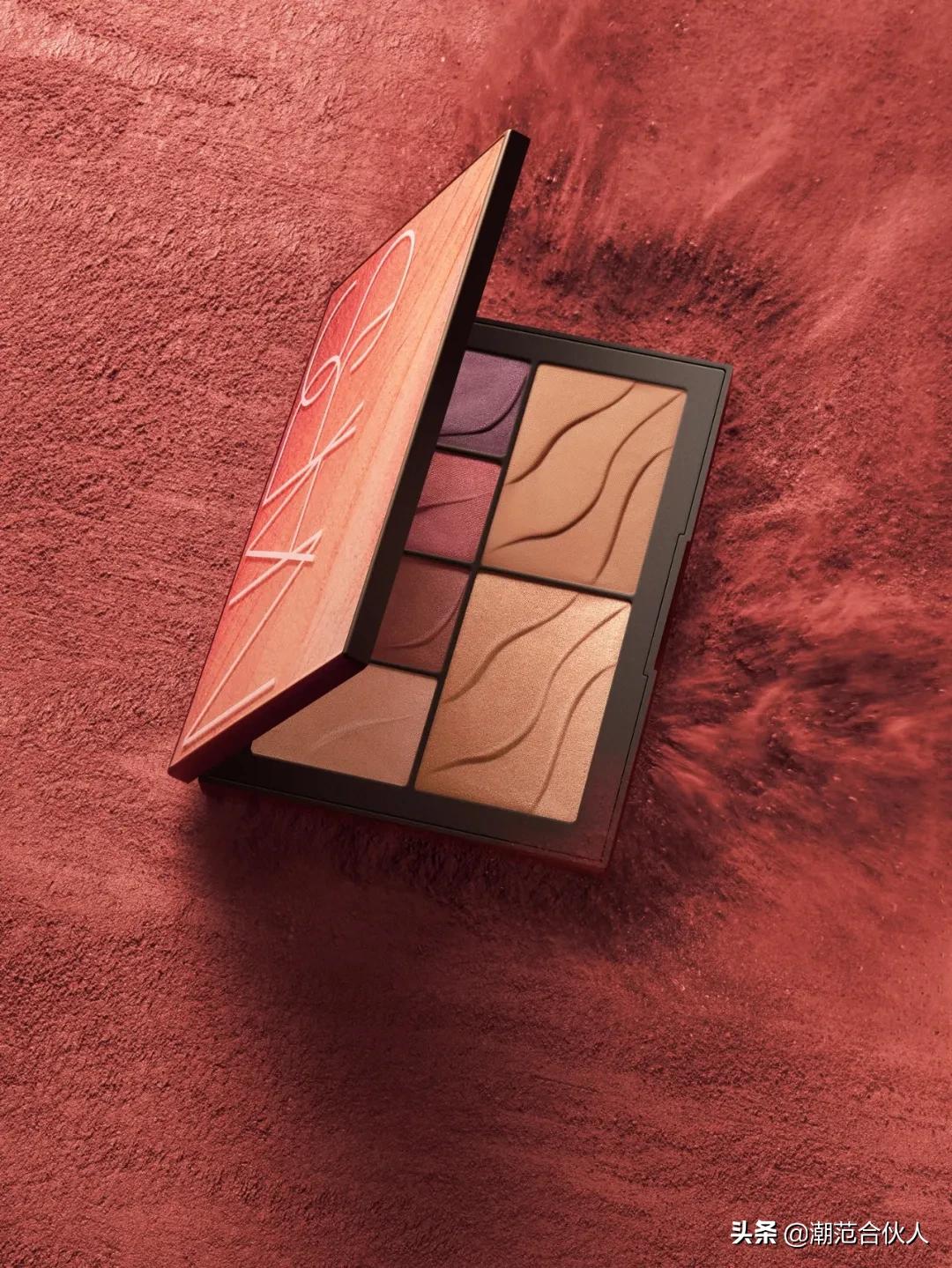 李佳琦omg这个产品也太好用了吧,李佳琦被称为美妆界的代名词