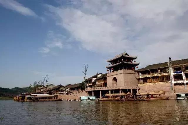 跨越千年遇见你在线阅读,跨越千年只为遇见你穿越片段