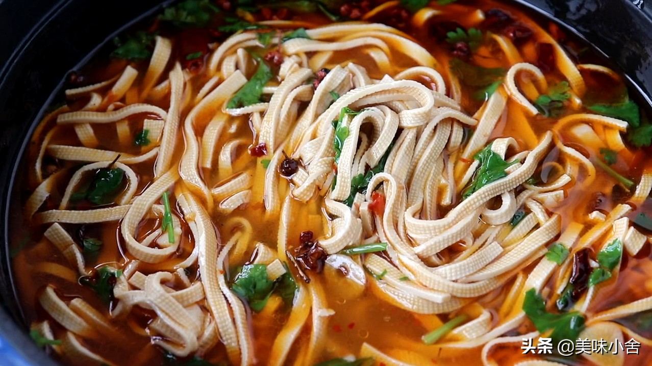 豆腐皮最好吃的做法不要油炸,豆腐皮简单美味的新做法