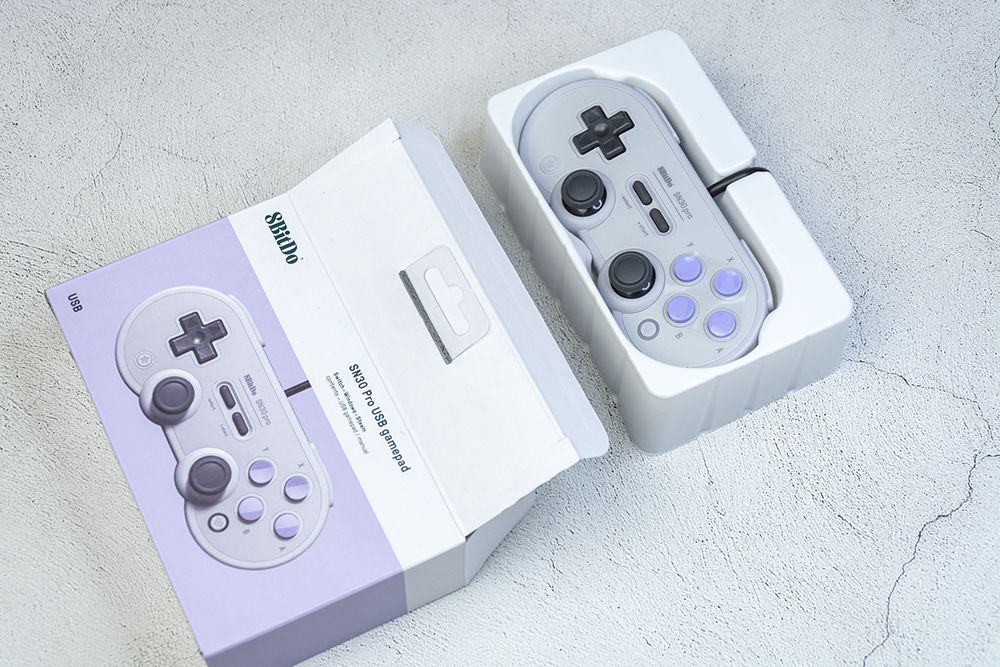 8位堂sn30pro手柄拆解,即插即用无需联网