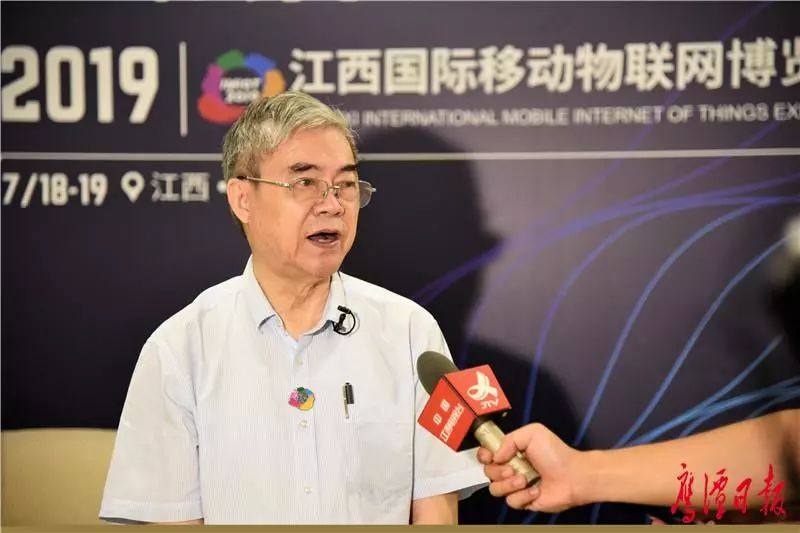 来看看这位顶级大咖如何评价江西，评价鹰潭