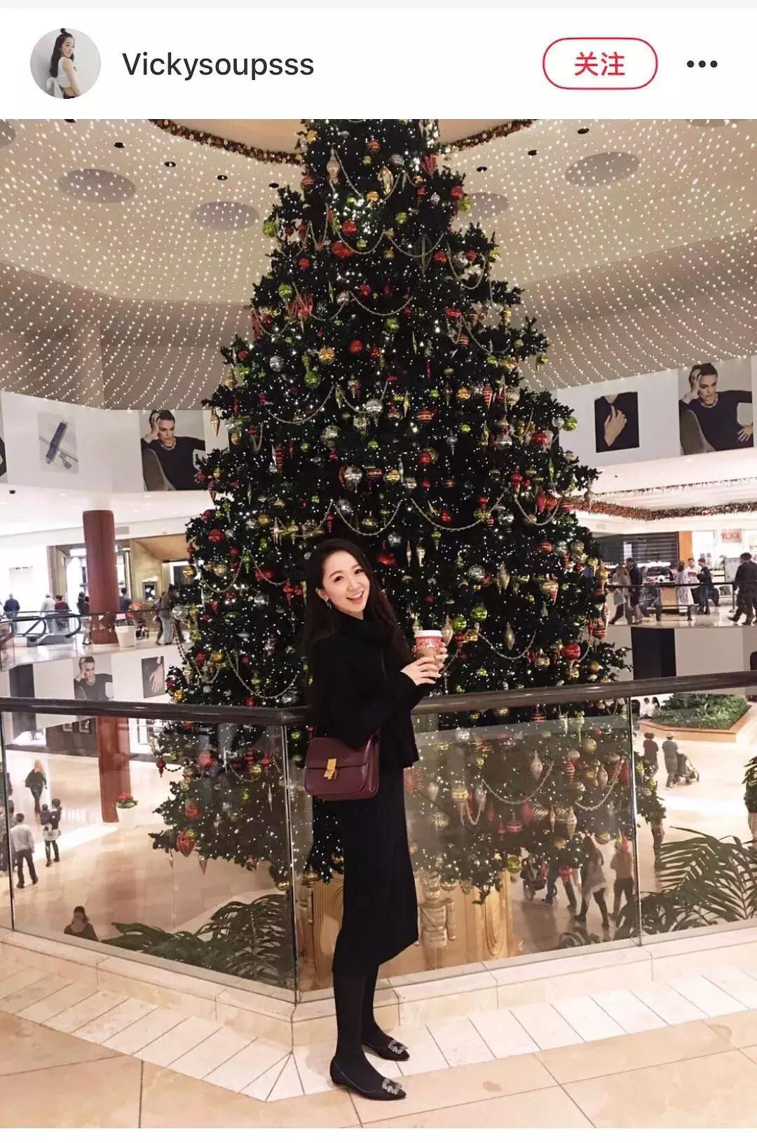 爱慕虚荣？狂删扒皮贴？vicky洗白全靠粉丝洗地？