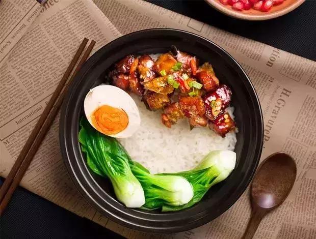 煲仔饭10大经典做法视频,好吃的煲仔饭做法来了你学会了吗