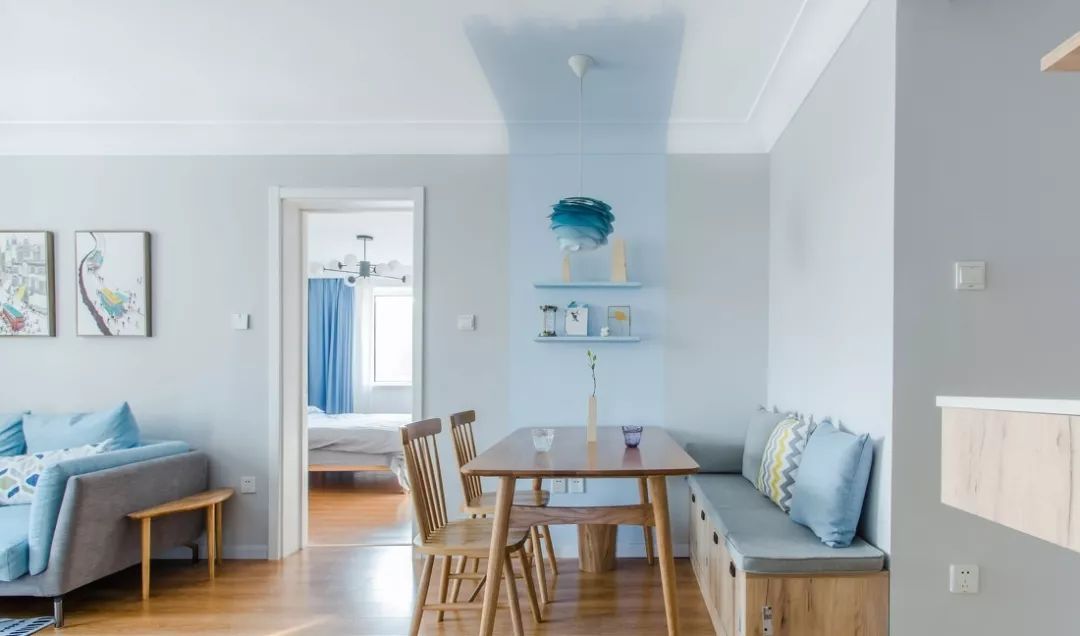 餐厅装卡座到底好不好,餐厅用什么卡座最合适