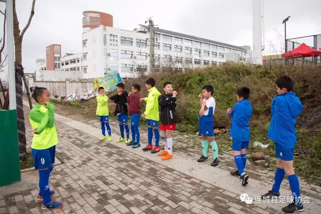 冠豸山旗舰足球俱乐部,冠豸山足球队