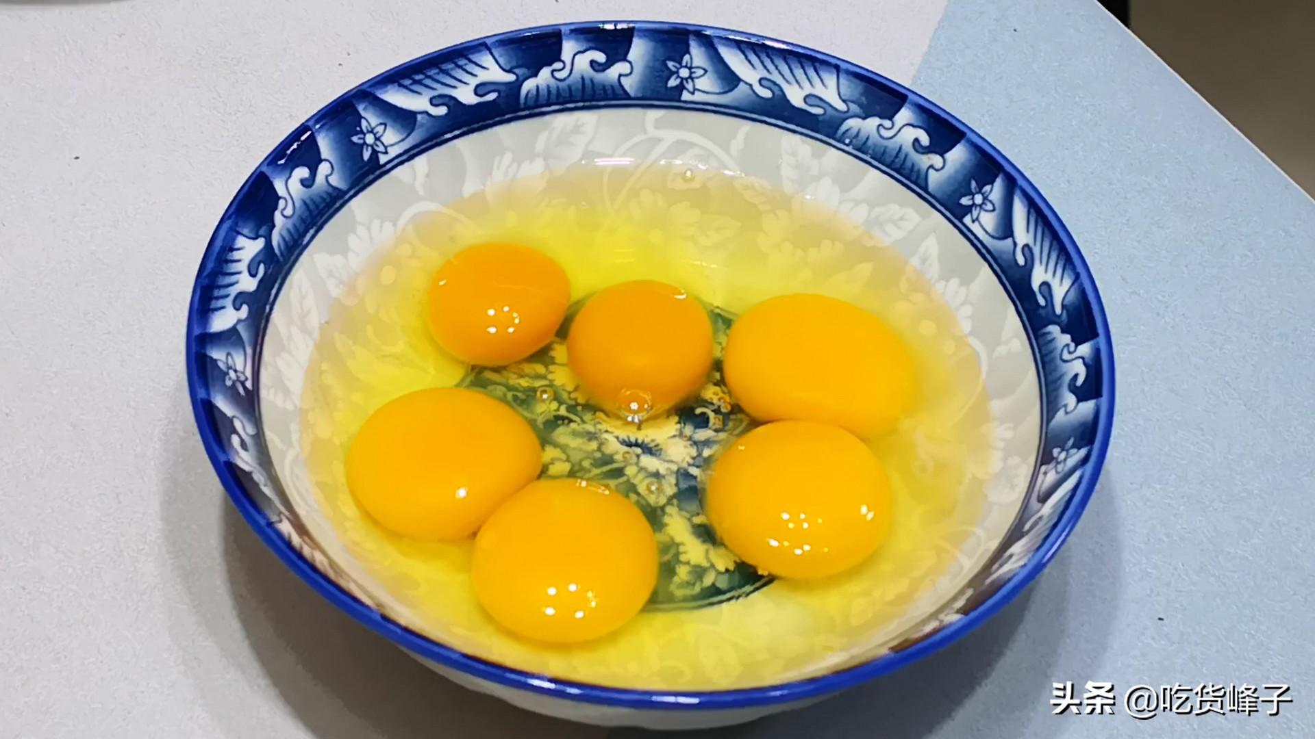 打鸡蛋酱,鸡蛋酱先炒鸡蛋还是先炸酱