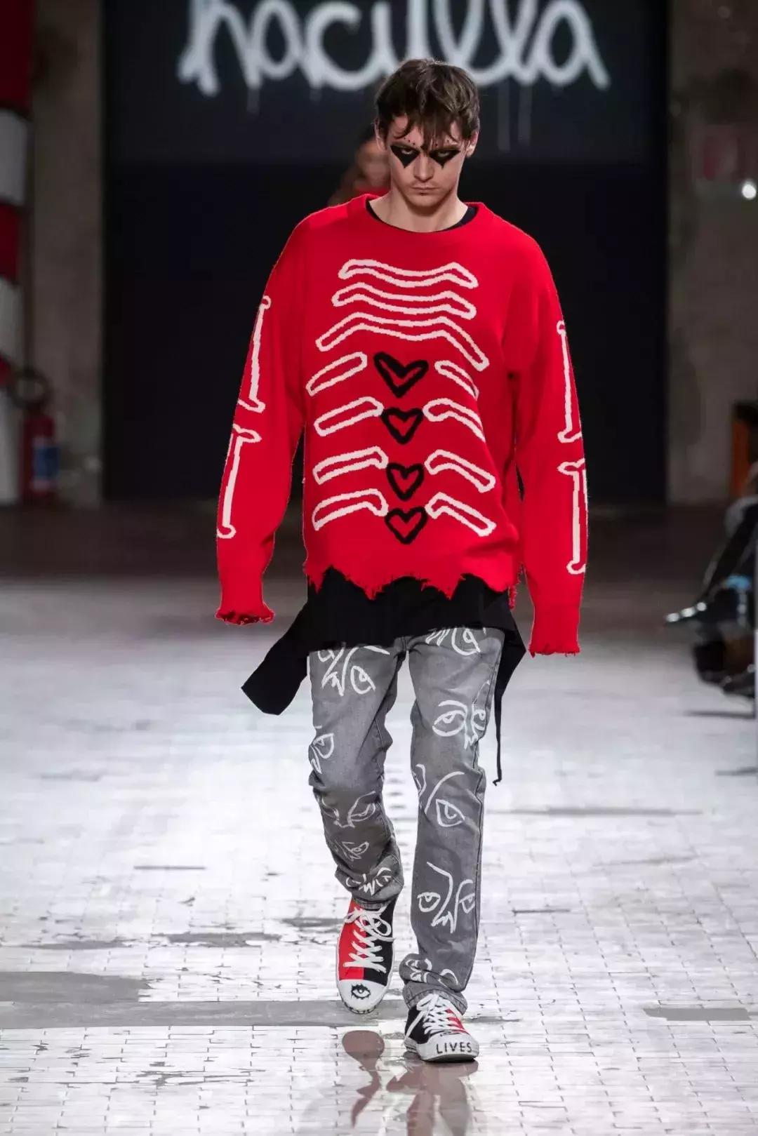 旧风格服装,穿上一件风格不同于以往的衣服