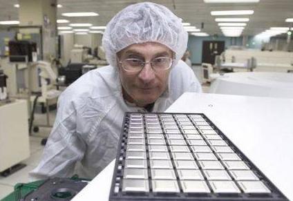 电脑城的散片cpu靠谱吗,小白装cpu坏的几率大吗