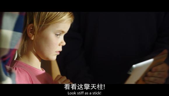 男子遭围殴毒打,男子多次被殴打