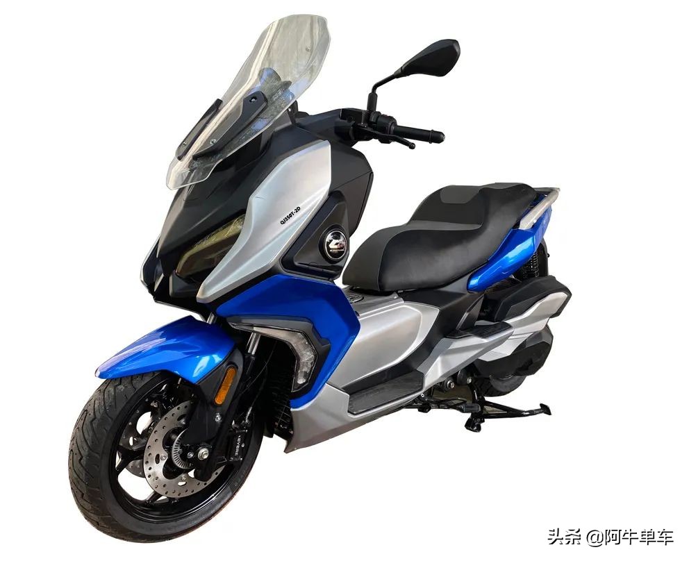 钱江350踏板生产组装,钱江350踏板最新消息