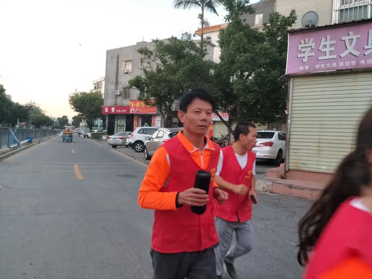 魅力深马,微马同行!六约微马助力深圳国际马拉松