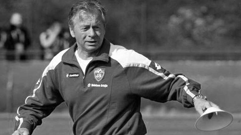 上海申花悼念主帅,上海申花主帅最新消息