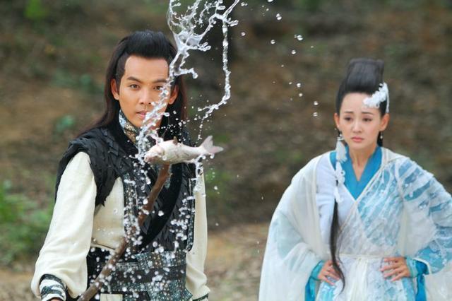 假借古龙之名的3本武侠小说，虽然比不上古龙，但是很好看