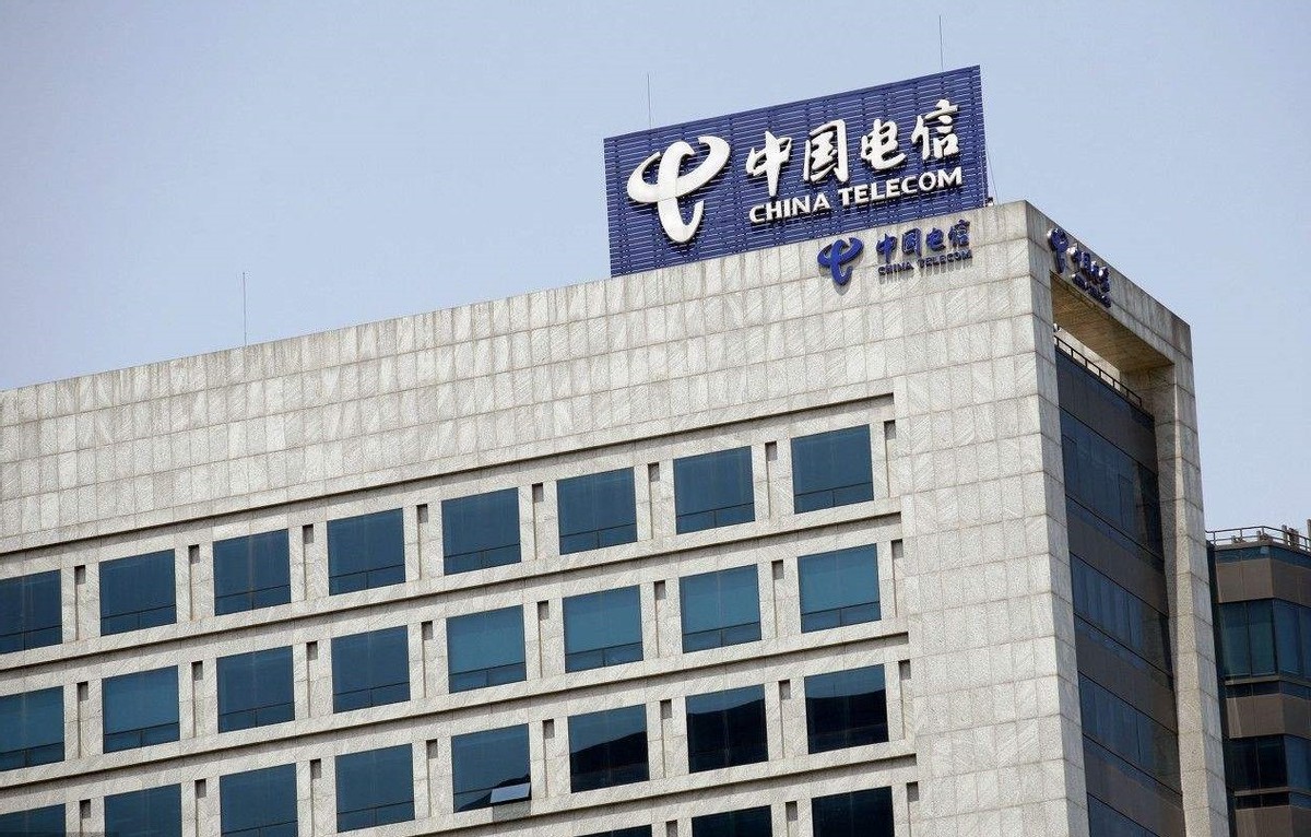 三大运营商中国移动普通员工工资,三大运营商平均薪酬