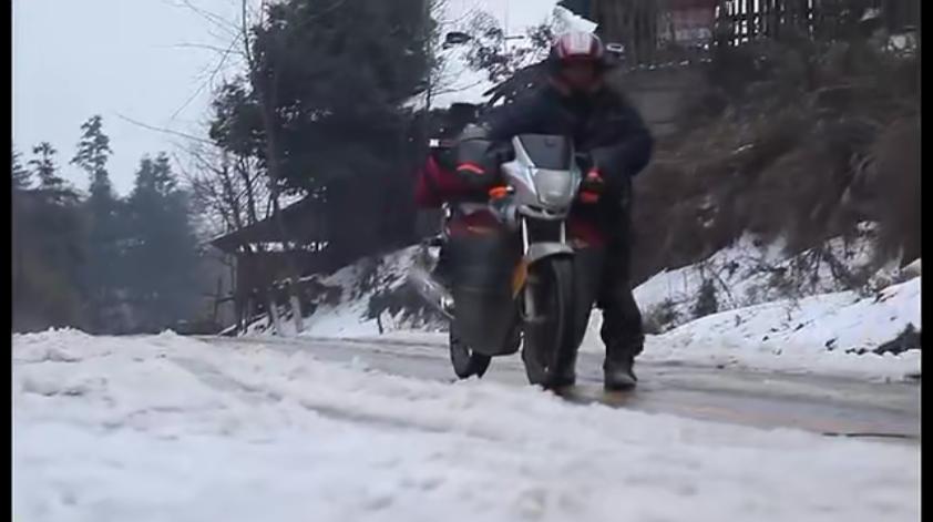 年轻人迷茫的时候看的纪录片,让人感到生活艰辛与心酸的纪录片