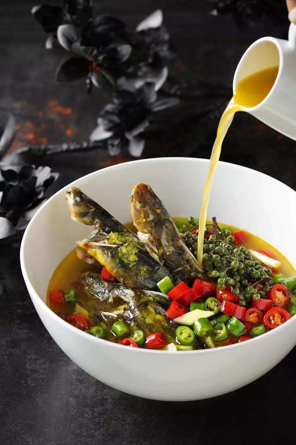 把那个LV包子给我来两个！