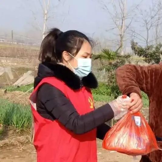 媒体关注丨滞留家乡，主动加入“*党**员先锋队”