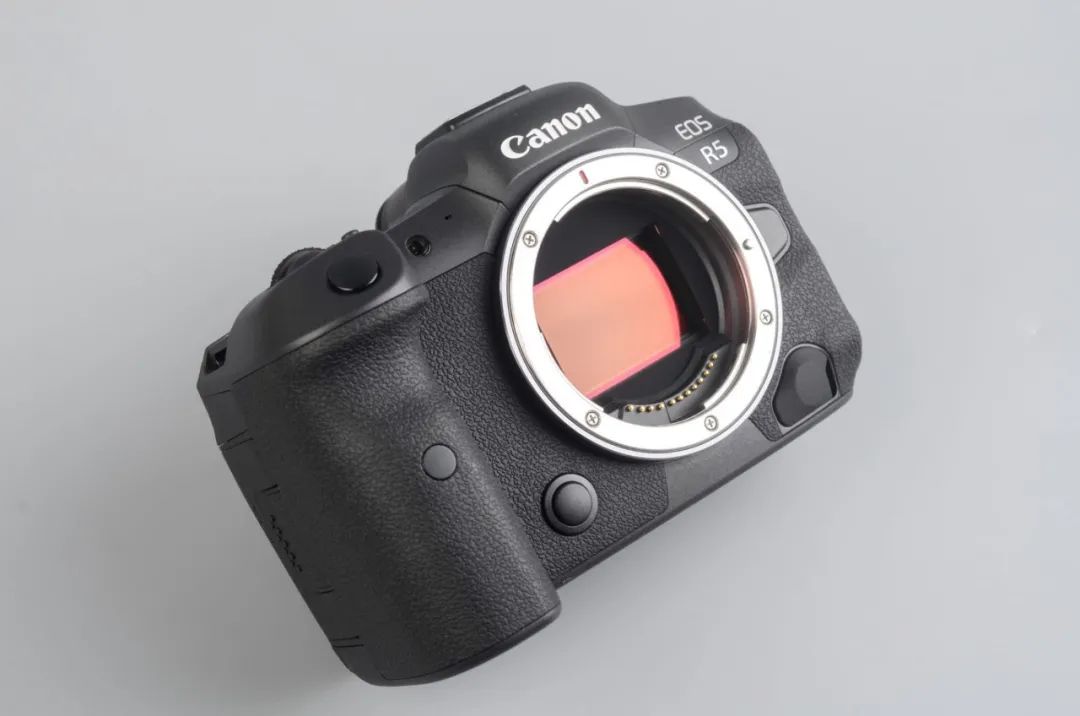 佳能eosr5对比佳能eosr5cc测评,佳能eosr5相机深度测评