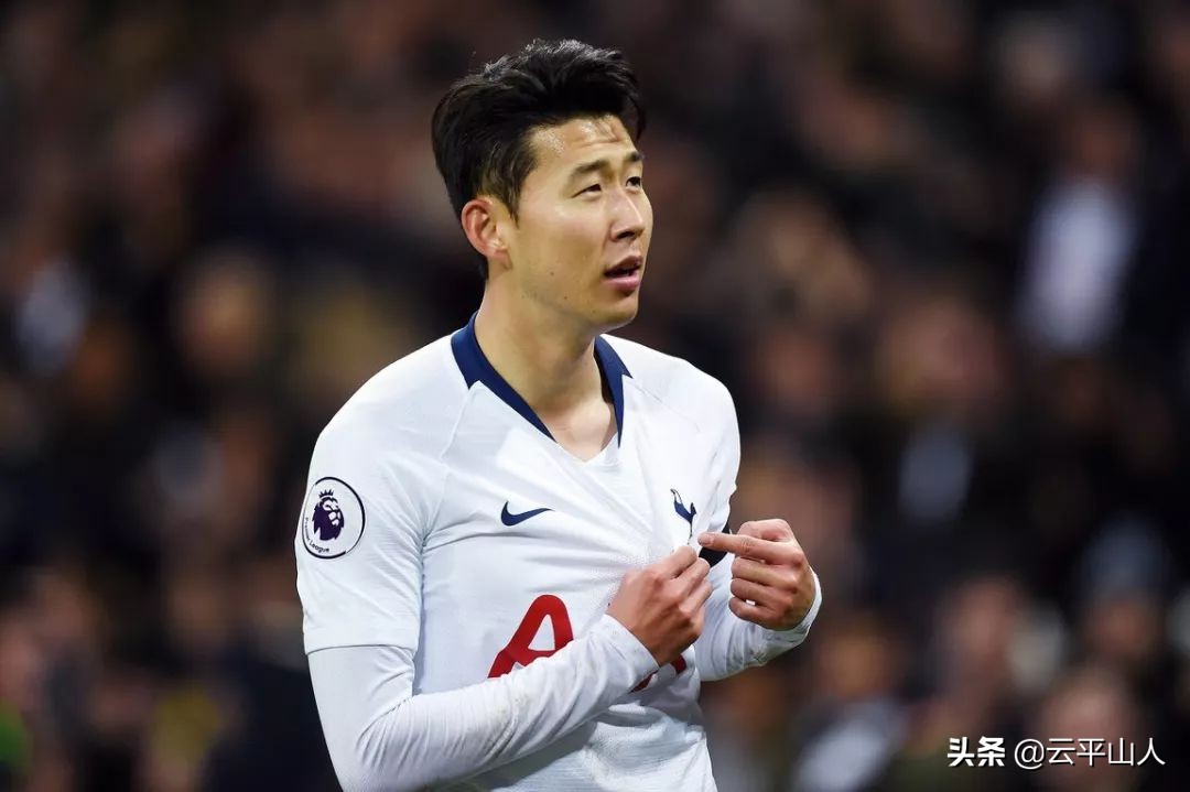 武磊透露两次40强赛心路历程,武磊首秀夜专访张琳芃