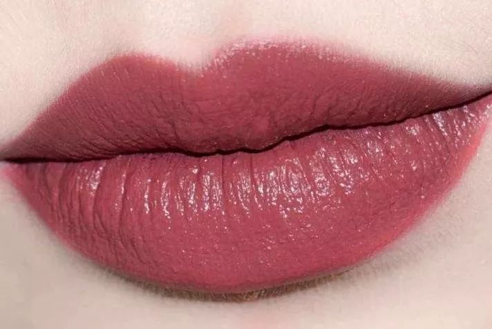 懒人口红滋润冬天必备,适合学生党的素颜口红平价