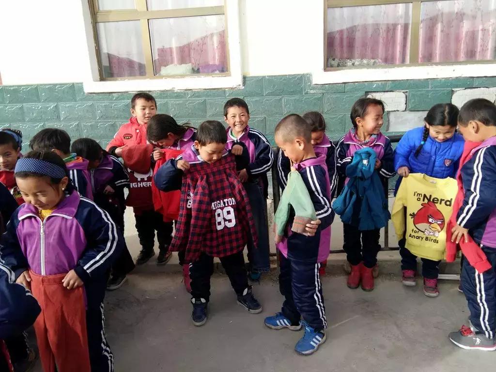 马云收废品搞笑视频,马云最后一百万做了什么