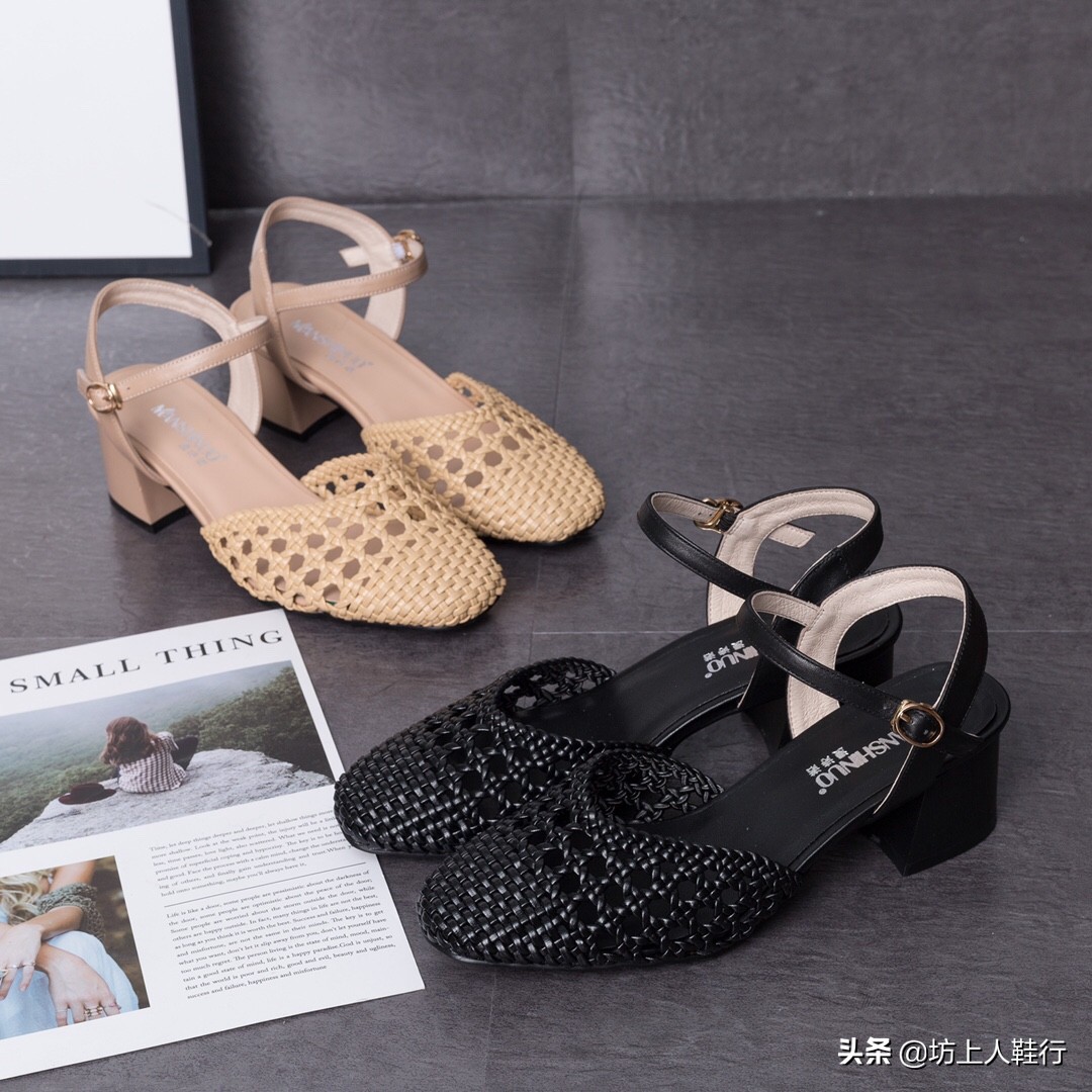 夏季人字拖好看,夏天的人字拖哪种好