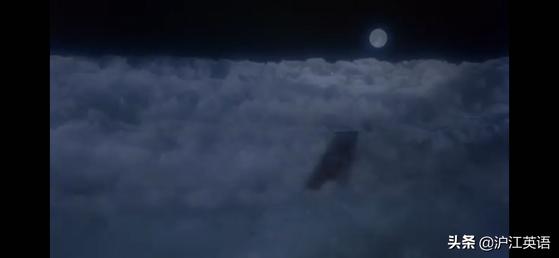 把5000块钱放进微波炉加热消毒，会发生什么？网友分享作死瞬间