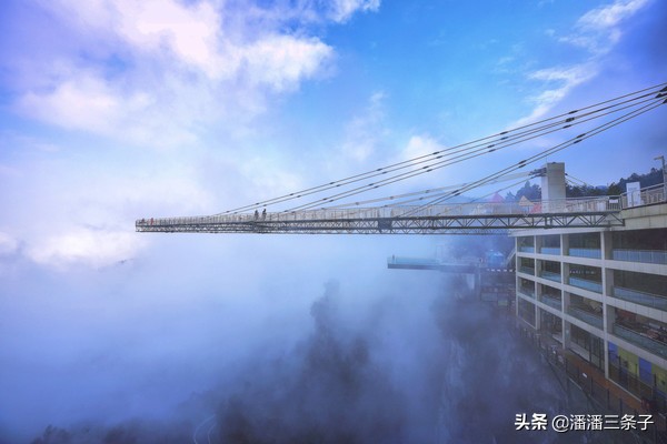 重庆奥陶纪主题乐园真实视频,重庆玻璃栈道奥陶纪