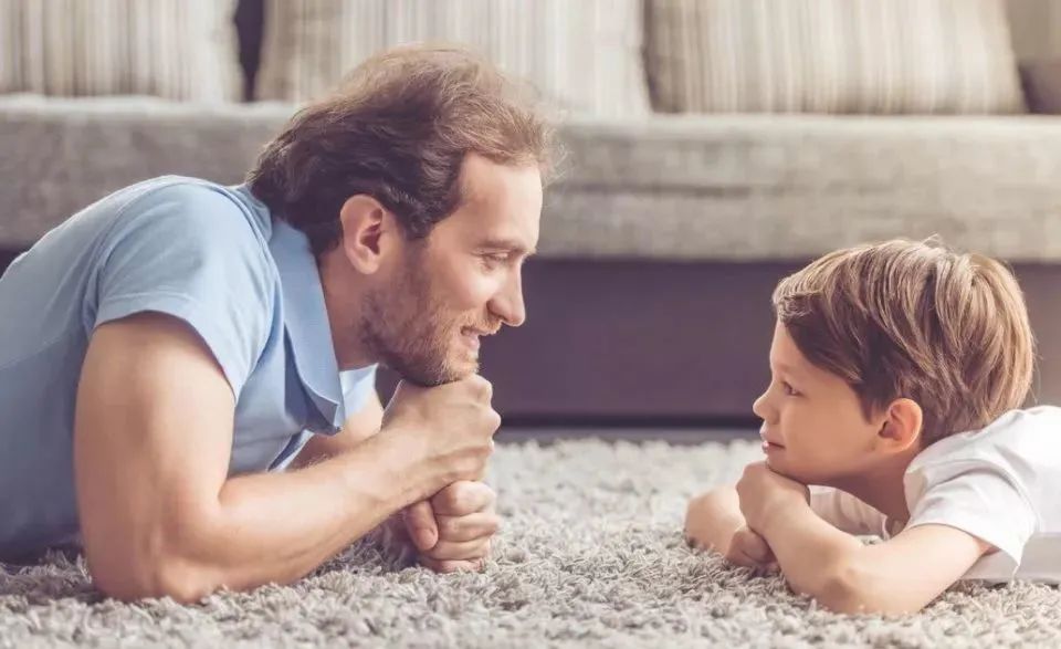 当孩子撒谎的时候我们可以这样做,当孩子撒谎时该怎么教育