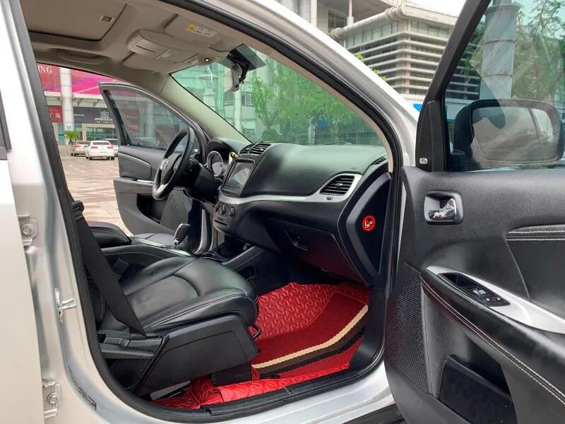 2014年道奇酷威2.4l两驱尊尚版,道奇酷威13年2.4l两驱尊尚版