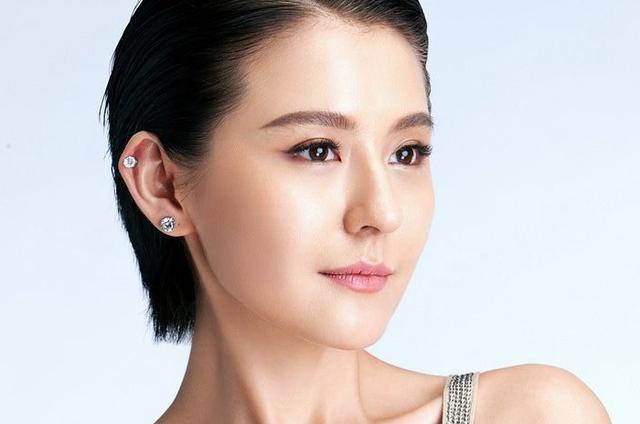 张碧晨刘浩存热依扎李一桐,张碧晨杨幂热依扎上热门