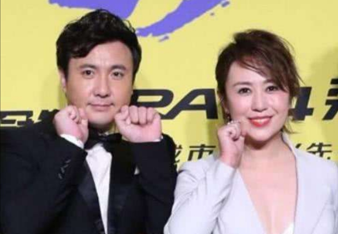 春晚忘台词救场,春晚小品忘了词的作品