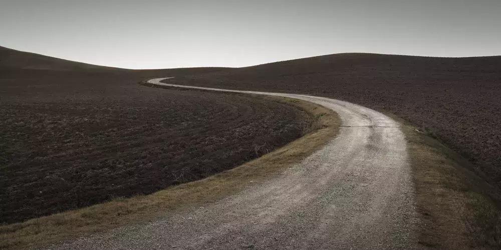 阴雨天怎么拍风景视频,下雨天如何拍出氛围感大片