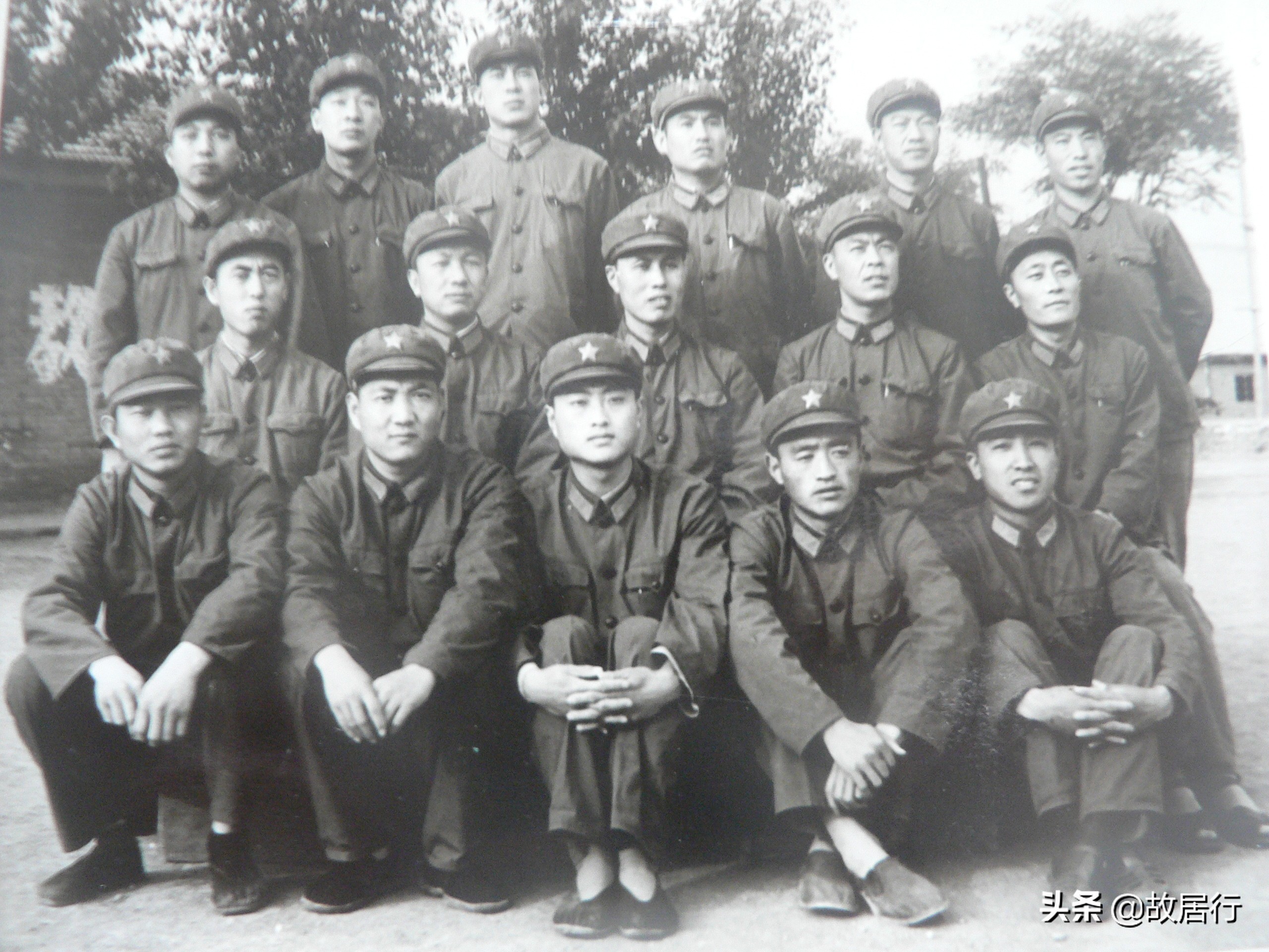 我的老队长原版,新来的教导员